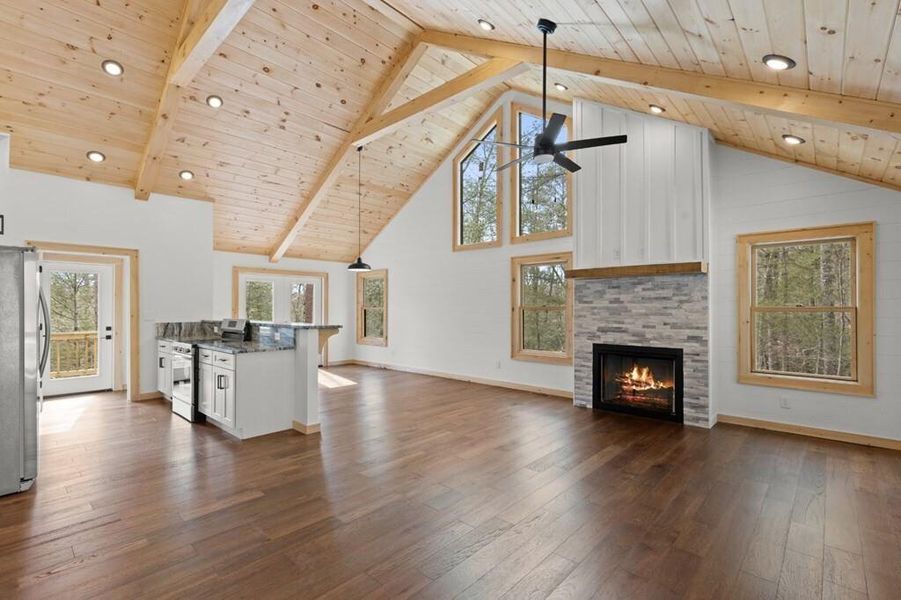 Spacious, unfurnished interior of a new home in , Morganton (Image 15).