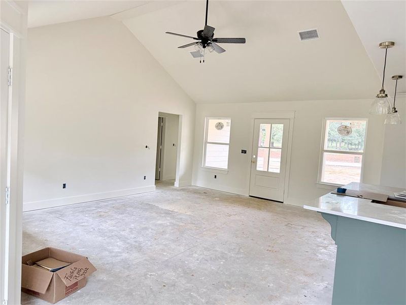 Image 4 of a home in . Image 4 of a home in .