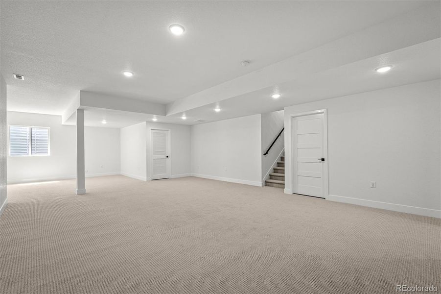 Spacious, unfurnished interior of a new home in Cloverleaf - Pinnacle Collection, Monument (Image 35).