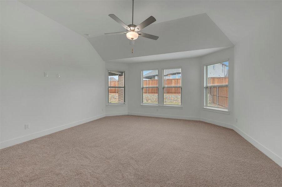 Spacious, unfurnished interior of a new home in Aster Park, McKinney (Image 27).
