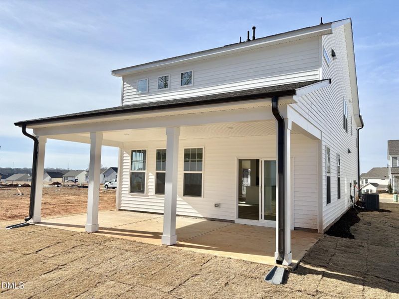 EV10 Large Covered Porch