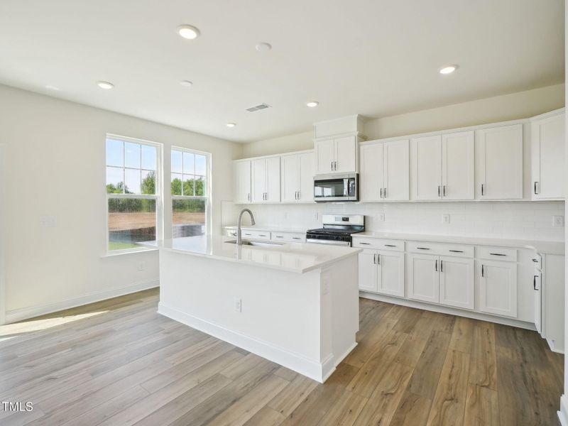 13-web-or-mls-106 Willow Cameron Way -01 13-web-or-mls-106 Willow Cameron Way -01