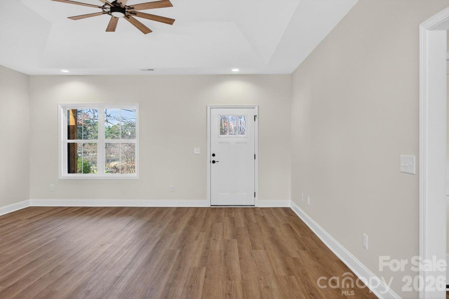 Spacious, unfurnished interior of a new home in , Rockwell (Image 36).