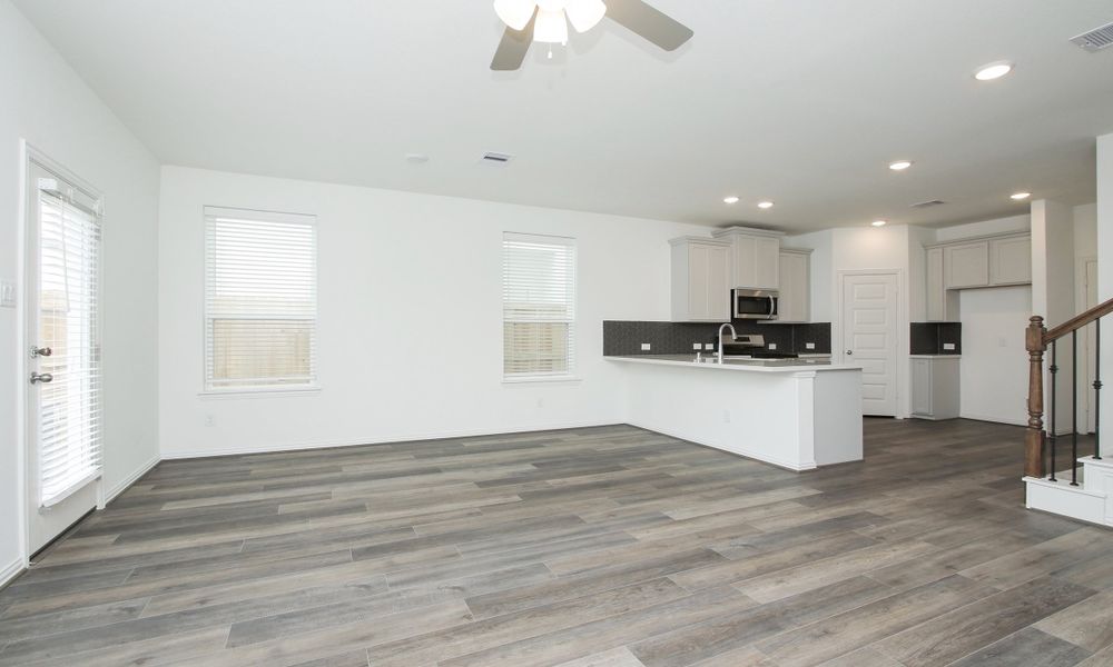 Representative unfurnished interior of a home built from the Lexington Series - Addison by Brightland Homes in Beamer Villas, Friendswood (Image 10). Representative unfurnished interior of a home built from the Lexington Series - Addison by Brightland Homes in Beamer Villas, Friendswood (Image 10).