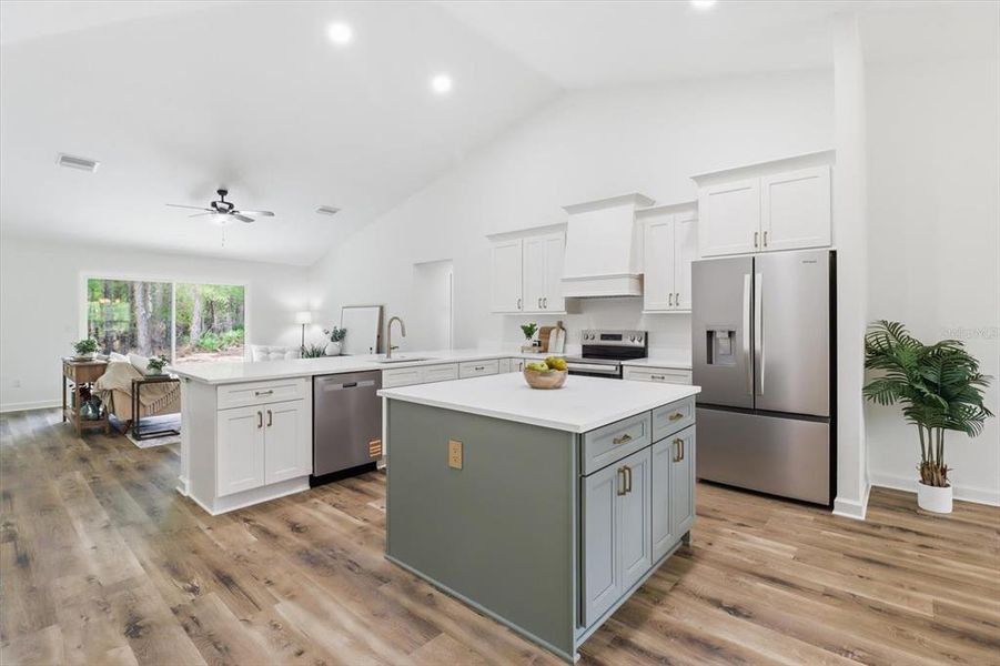 Furnished interior view inside a new home in , Crystal River (Image 13).