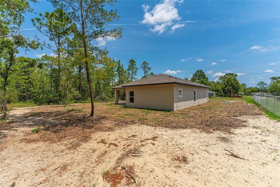 The grass is still in the establishment phase and will soon be green. The grass is still in the establishment phase and will soon be green.