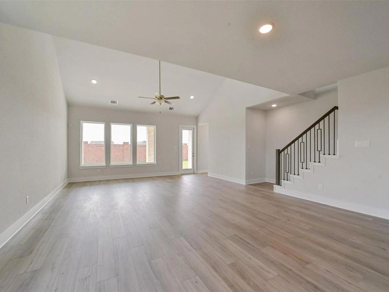 Spacious, unfurnished interior of a new home in Lago Mar, Texas City (Image 24). Spacious, unfurnished interior of a new home in Lago Mar, Texas City (Image 24).