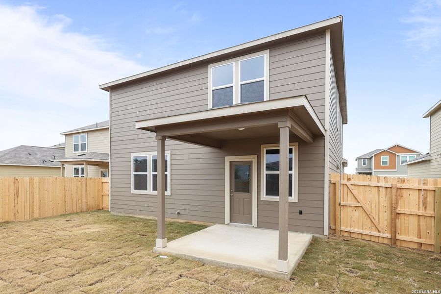 Exterior details and patio area of a home in Millican Grove, San Antonio (Image 21).