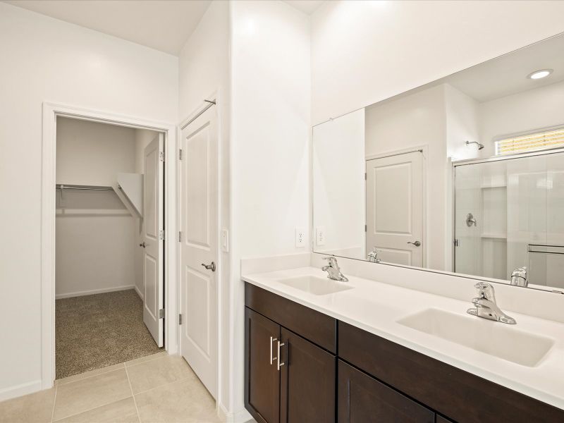 Welcome to the 2380 floorplan.