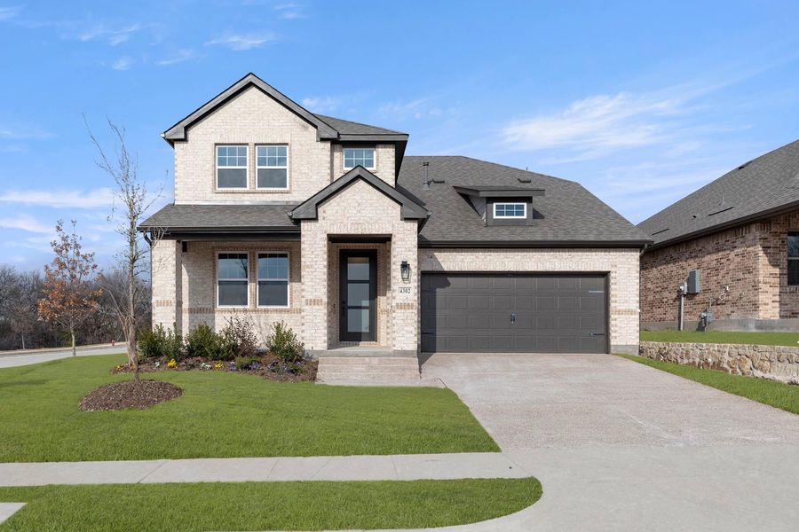 Dakota Home Plan by Ashton Woods