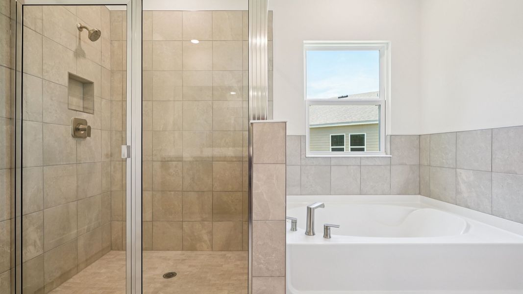 Image 24 representing the Destin by D.R. Horton in Buchanan Trails, Newberry, FL.