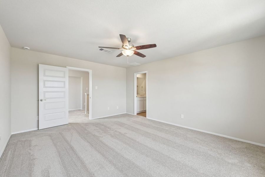 Spacious, unfurnished interior of a new home in Azalea, Pattison (Image 23). Spacious, unfurnished interior of a new home in Azalea, Pattison (Image 23).