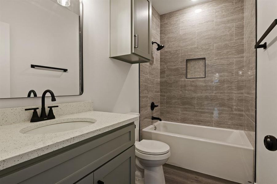 Furnished interior view inside a new home in , Pittsburg (Image 13).