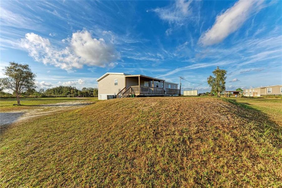 Exterior details and patio area of a home in , Punta Gorda (Image 26).