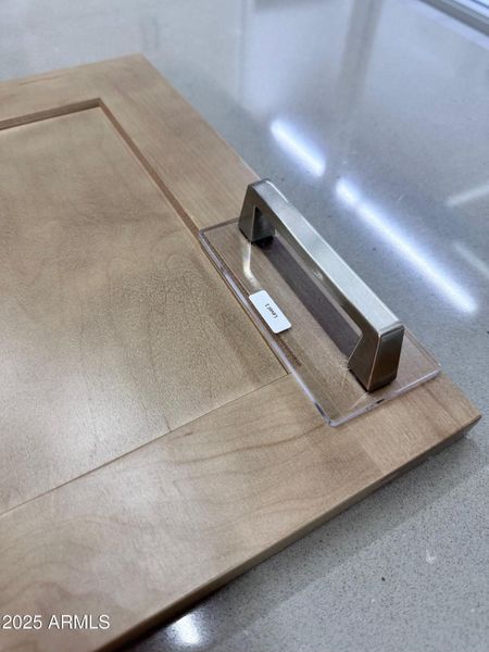 Lot 1198_FinishesPhoto2_QM Lot 1198_FinishesPhoto2_QM