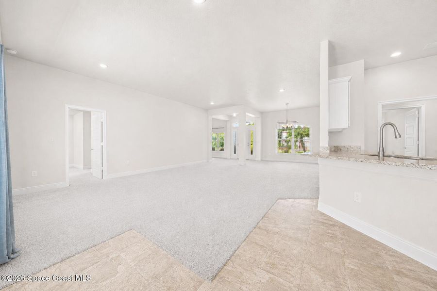 Spacious, unfurnished interior of a new home in Palm Bay, Palm Bay (Image 12).