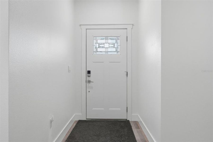 Spacious, unfurnished interior of a new home in , Spring Hill (Image 20).