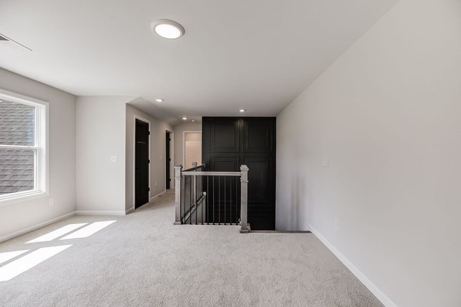 Spacious, unfurnished interior of a new home in LOVVORN ESTATES, Carrollton (Image 36).