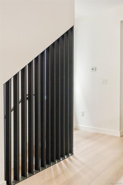 Modern, streamlined slat wall