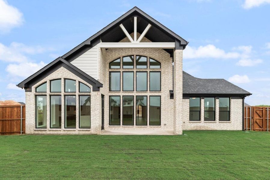 Exterior details and patio area of a home in Park Place, Prosper (Image 3). Exterior details and patio area of a home in Park Place, Prosper (Image 3).