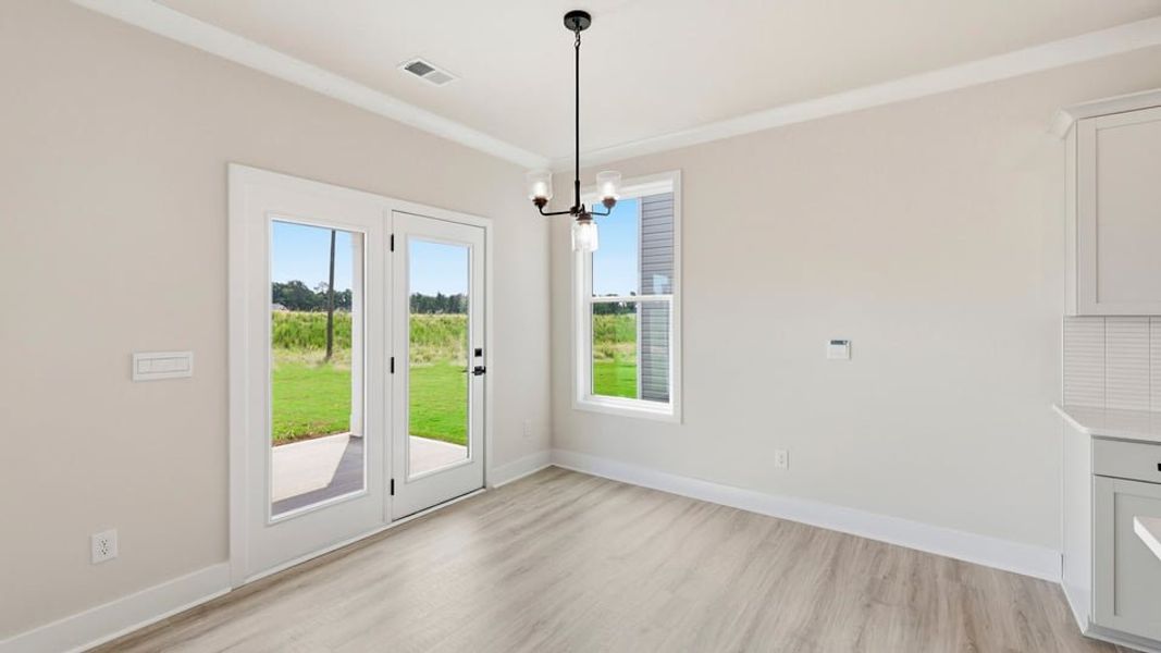 Spacious, unfurnished interior of a new home in Seven Oaks, Greenwood (Image 22).