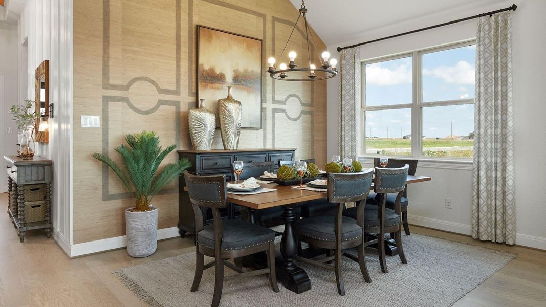Model home photos of similar floorplans, not pictures of actual home. Model home photos of similar floorplans, not pictures of actual home.