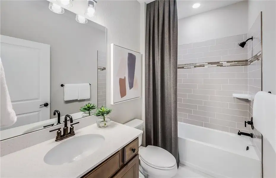 Furnished interior view inside a new home in Everhour, Newnan (Image 7).