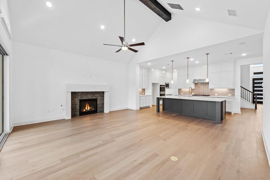 Image 34 of a home in The Hollows Canyon - 60'.