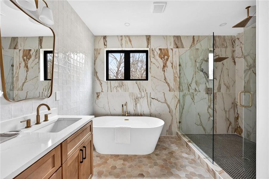 Furnished interior view inside a new home in , Atlanta (Image 9).