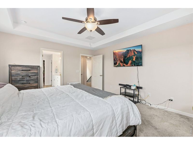 Furnished interior view inside a new home in Prairie Song, Windsor (Image 9).