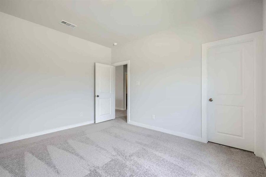 Spacious, unfurnished interior of a new home in Prestige Collection at Overland Grove, Forney (Image 13).