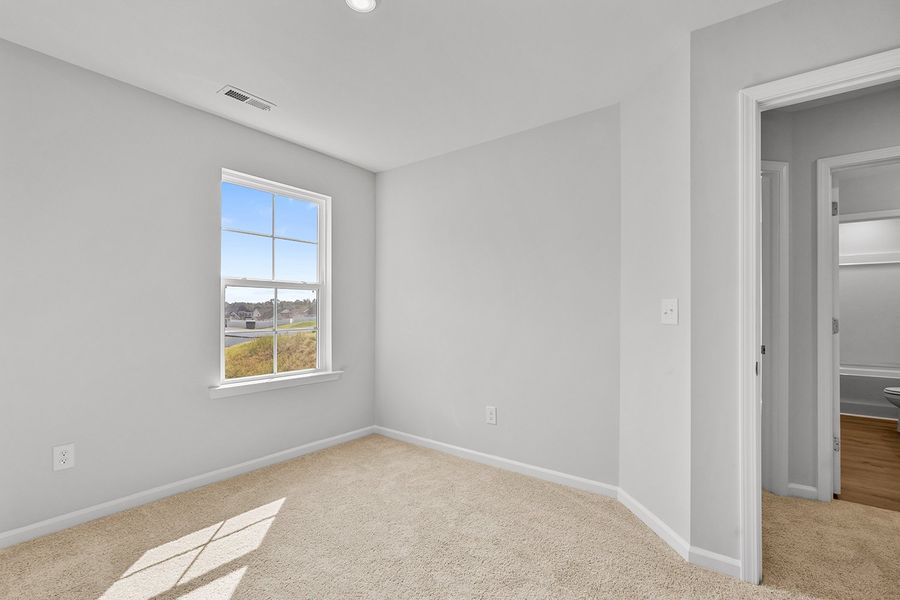 Spacious, unfurnished interior of a new home in Watkins Landing, Kernersville (Image 37).
