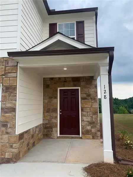 Exterior details and patio area of a home in , Dawsonville (Image 4).