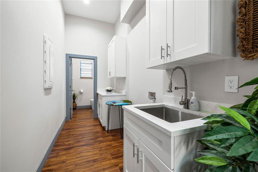 Furnished interior view inside a new home in , Gulfport (Image 50).