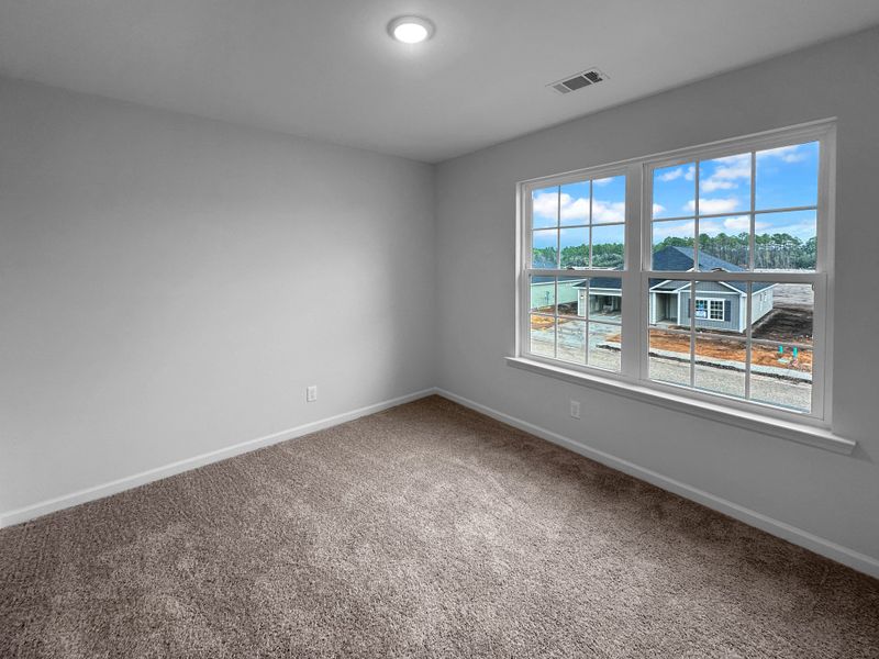 Spacious, unfurnished interior of a new home in Grand Reserve, Hinesville (Image 16).