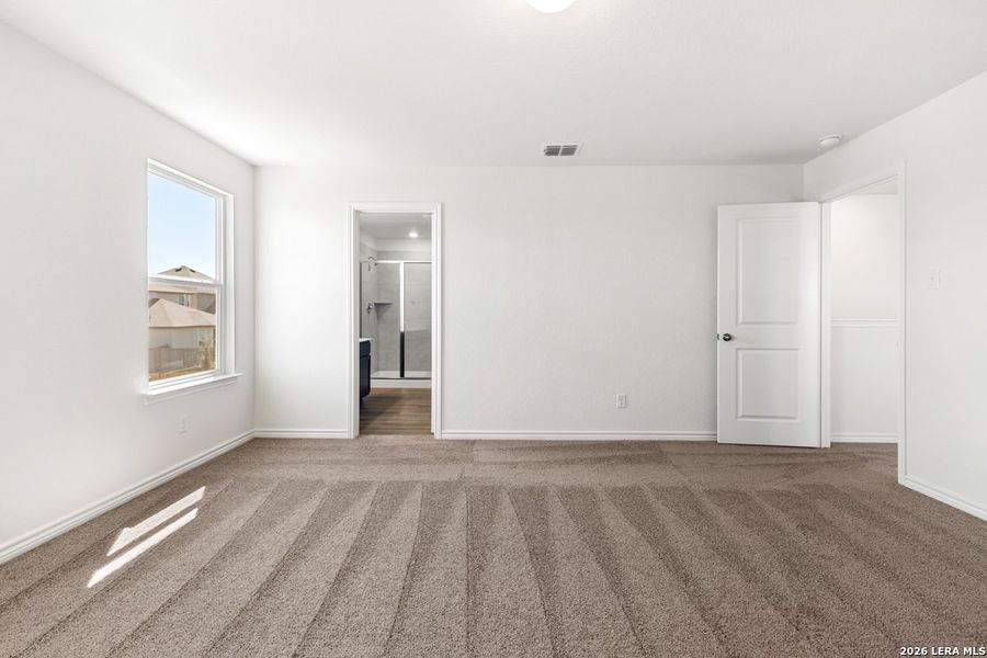 Spacious, unfurnished interior of a new home in Knox Ridge, Converse (Image 18). Spacious, unfurnished interior of a new home in Knox Ridge, Converse (Image 18).