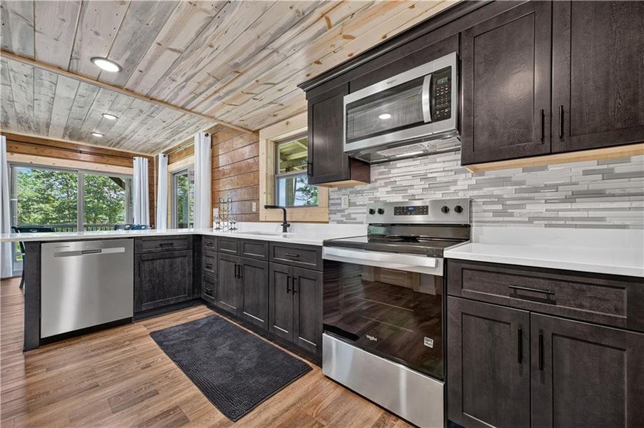 Furnished interior view inside a new home in , Ellijay (Image 9).