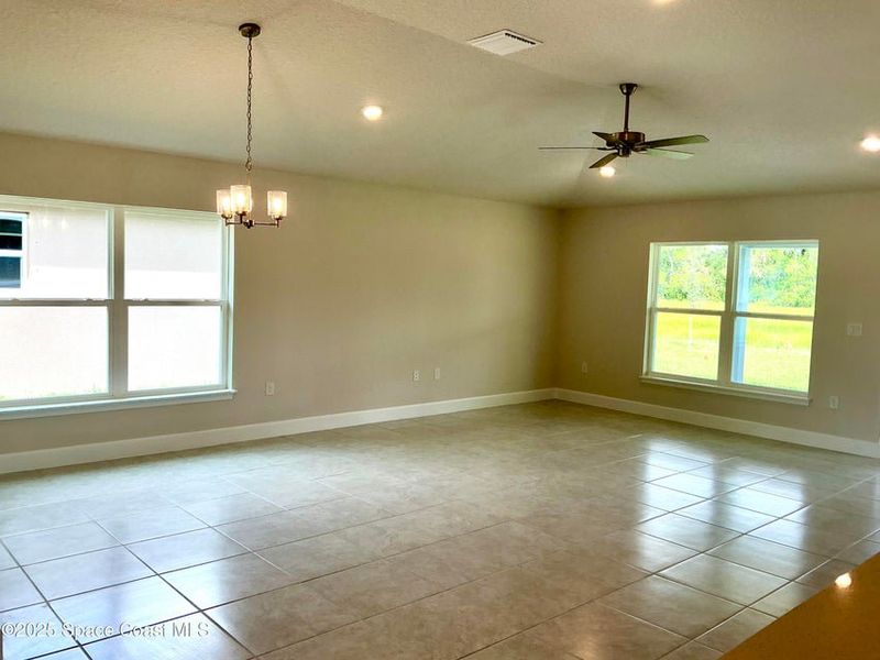 Spacious, unfurnished interior of a new home in St. John Preserve, Palm Bay (Image 7). Spacious, unfurnished interior of a new home in St. John Preserve, Palm Bay (Image 7).