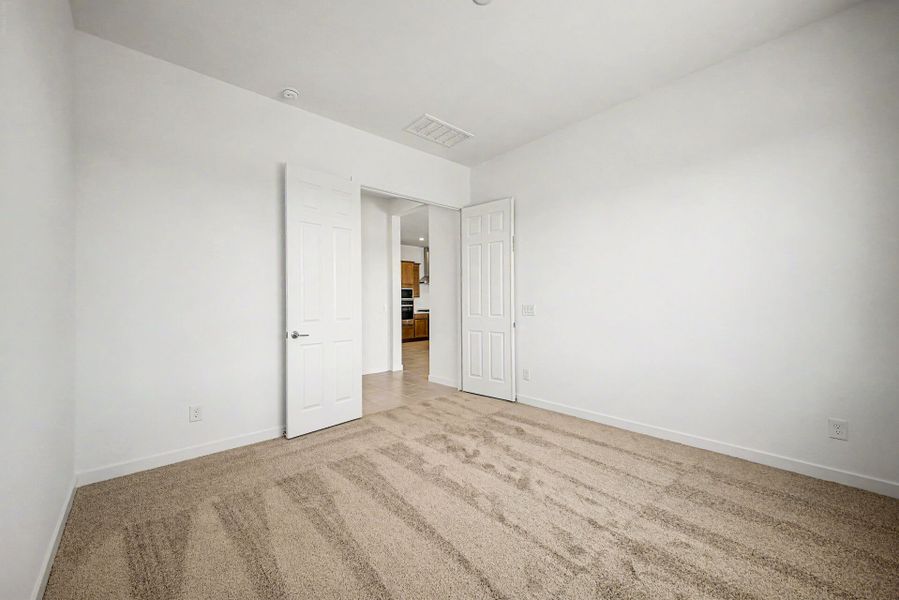Spacious, unfurnished interior of a new home in Landmarke, San Tan Valley (Image 11). Spacious, unfurnished interior of a new home in Landmarke, San Tan Valley (Image 11).