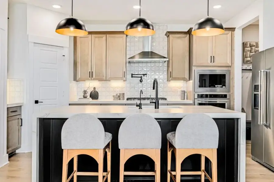 Representative furnished interior of a home built from the Rainier by Pulte Homes in Spring Branch Preserve, Montgomery (Image 14).