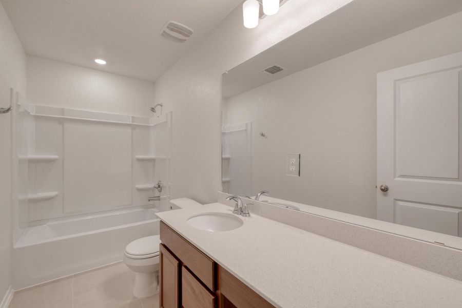 Furnished interior view inside a new home in Sonterra - Cool Water, Jarrell (Image 14). Furnished interior view inside a new home in Sonterra - Cool Water, Jarrell (Image 14).