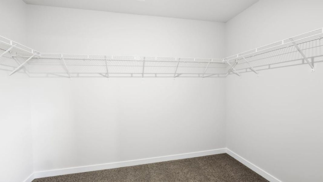 Spacious, unfurnished interior of a new home in Sycamore Cove, Woodruff (Image 37).