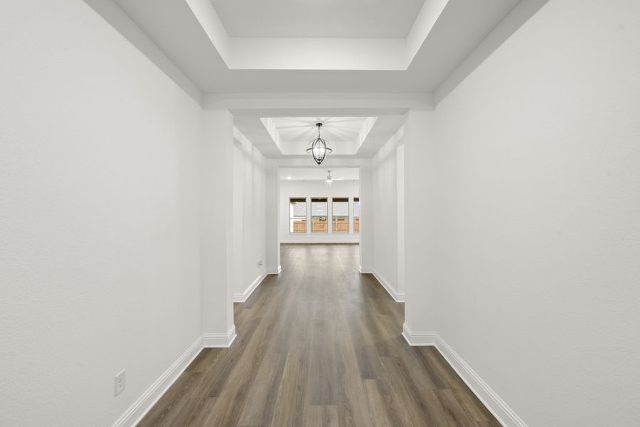 Spacious, unfurnished interior of a new home in Ridgepoint, Midlothian (Image 23).