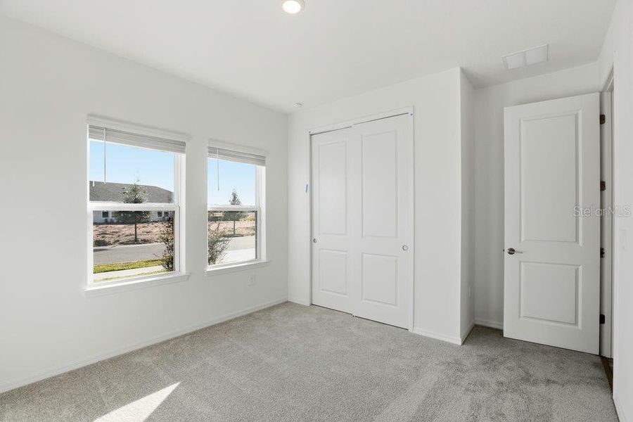 Spacious, unfurnished interior of a new home in Center Lake Ranch Community Group Page, St. Cloud (Image 36).