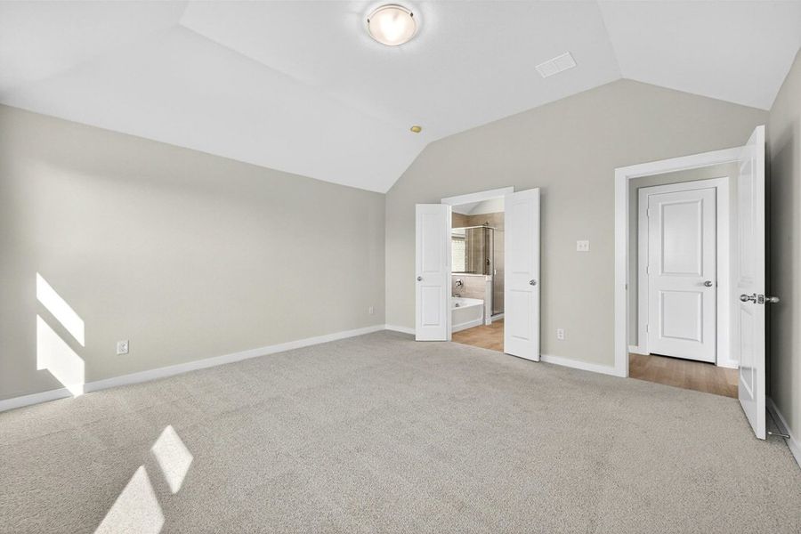 Representative unfurnished interior of a home built from the The Amherst by Lillian Custom Homes in Freeman Farm, Kaufman (Image 32). Representative unfurnished interior of a home built from the The Amherst by Lillian Custom Homes in Freeman Farm, Kaufman (Image 32).