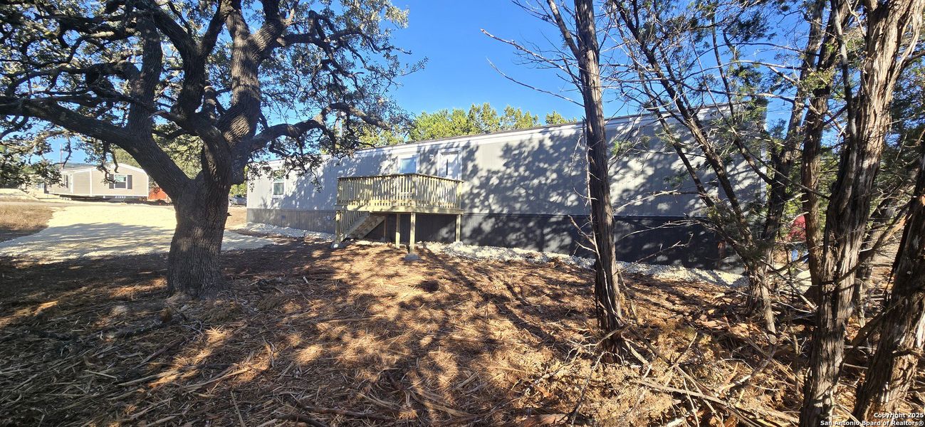 Natural landscape and outdoor views near in Bandera (Image 21). Natural landscape and outdoor views near in Bandera (Image 21).