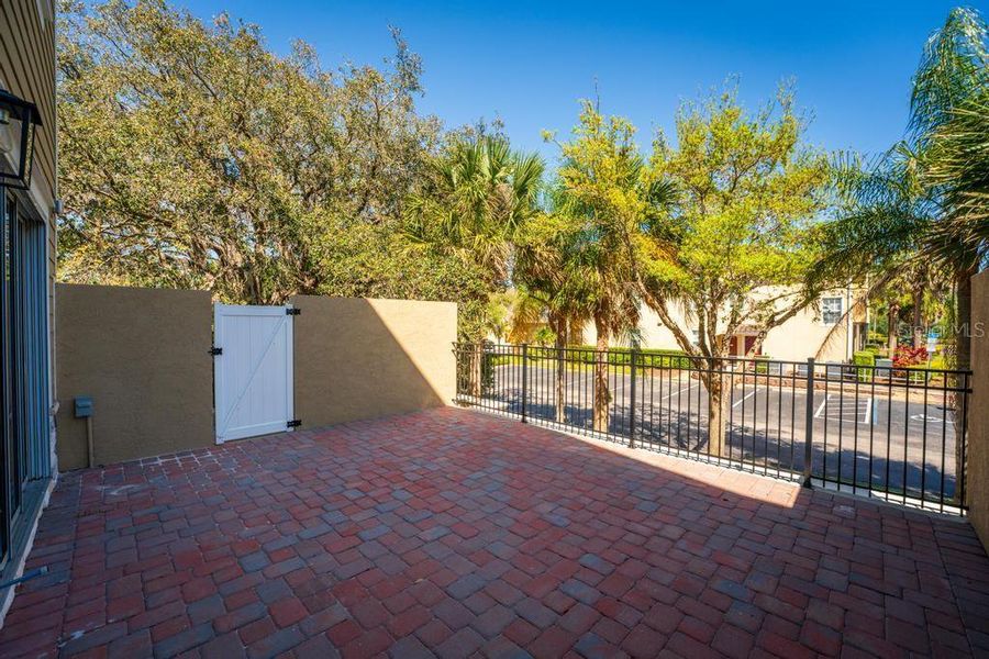 Exterior details and patio area of a home in , Kissimmee (Image 4). Exterior details and patio area of a home in , Kissimmee (Image 4).