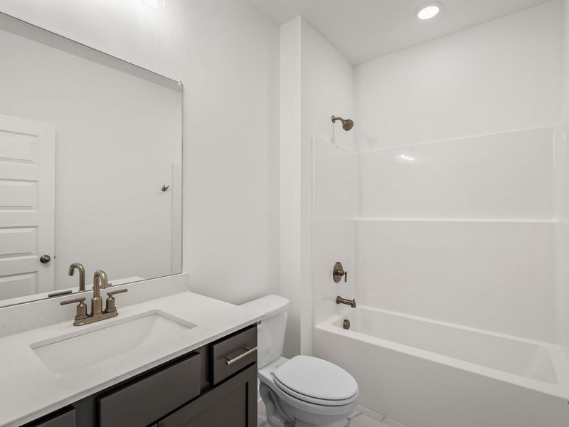Furnished interior view inside a new home in Calista Farms, White House (Image 10).