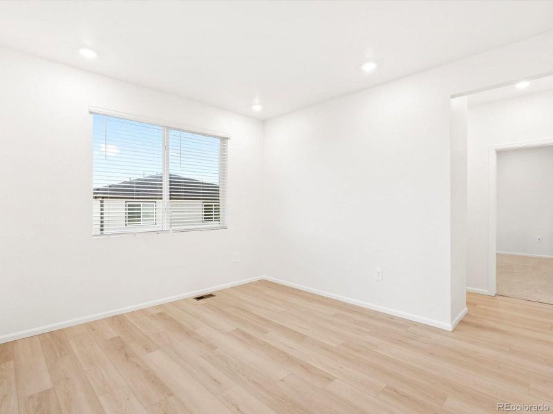 Spacious, unfurnished interior of a new home in , Windsor (Image 19).