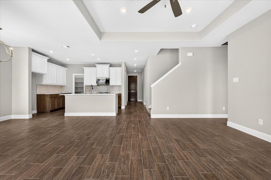 Spacious, unfurnished interior of a new home in The Ranches at Valley View, Springtown (Image 27).